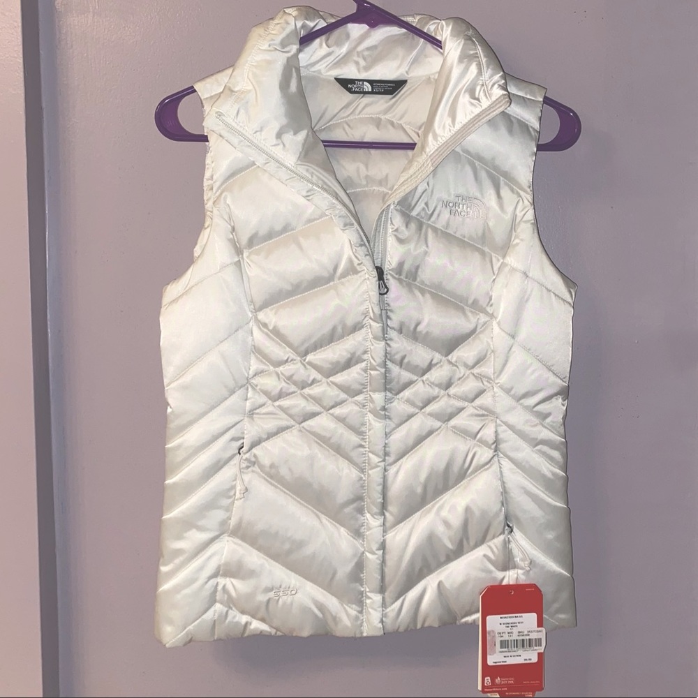 White XS Northface Vest- BRAND NEW